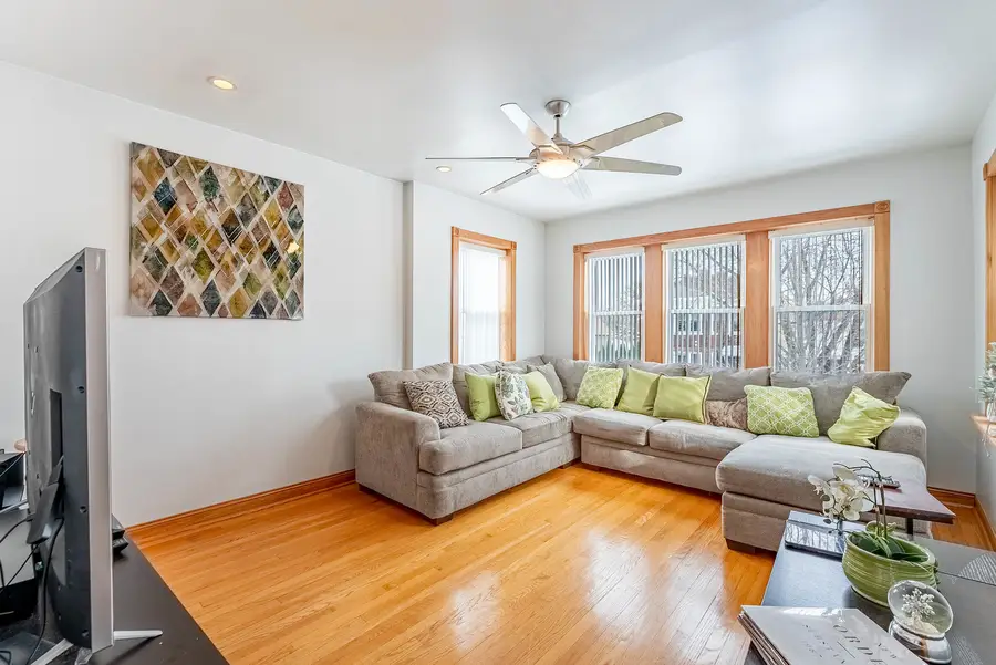 4706 N Kilpatrick Avenue, Chicago, IL 60630 - Image #3