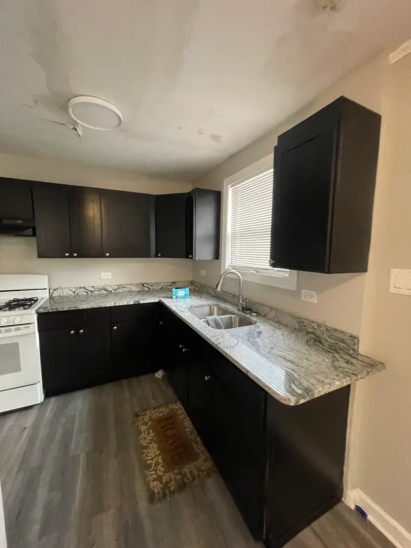 Address Withheld By Seller, Chicago, IL 60617 - Image #2