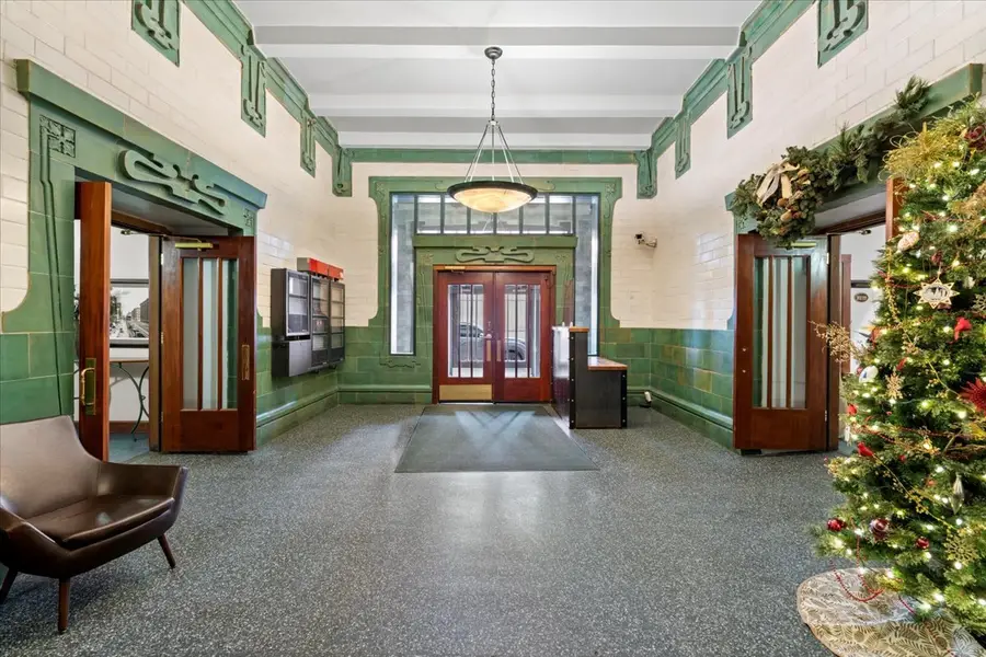 Address Withheld By Seller, Chicago, IL 60605 - Image #3