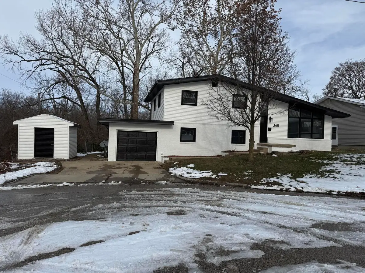 2452 W Florian Court, Decatur, IL 62526 - Image #1