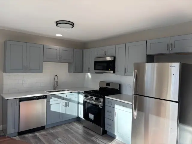 16638 Thornton Avenue, South Holland, IL 60473 - #3