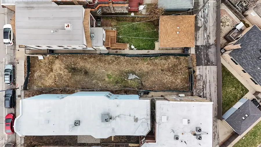 3675 N Elston Avenue, Chicago, IL 60618 - Image #2