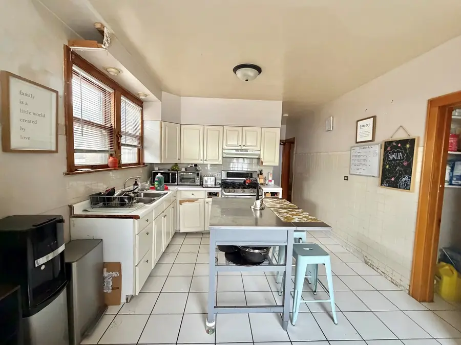 1917 Home Avenue, Berwyn, IL 60402 - Image #3