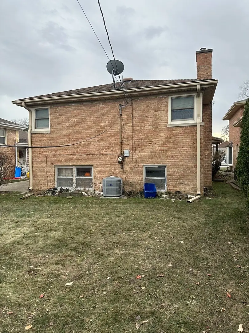 4050 W Columbia Avenue, Lincolnwood, IL 60712 - Image #2