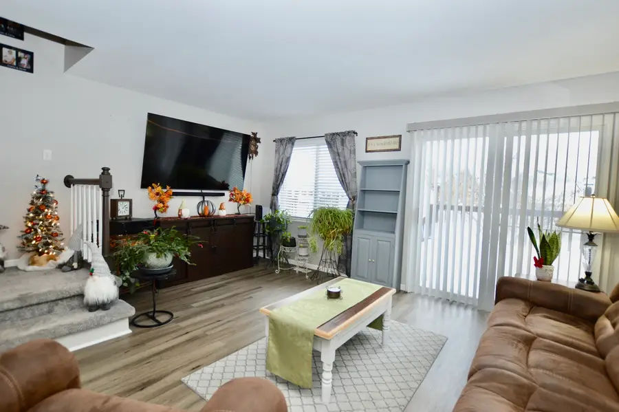 1716 Pine Street, McHenry, IL 60051 - Image #2