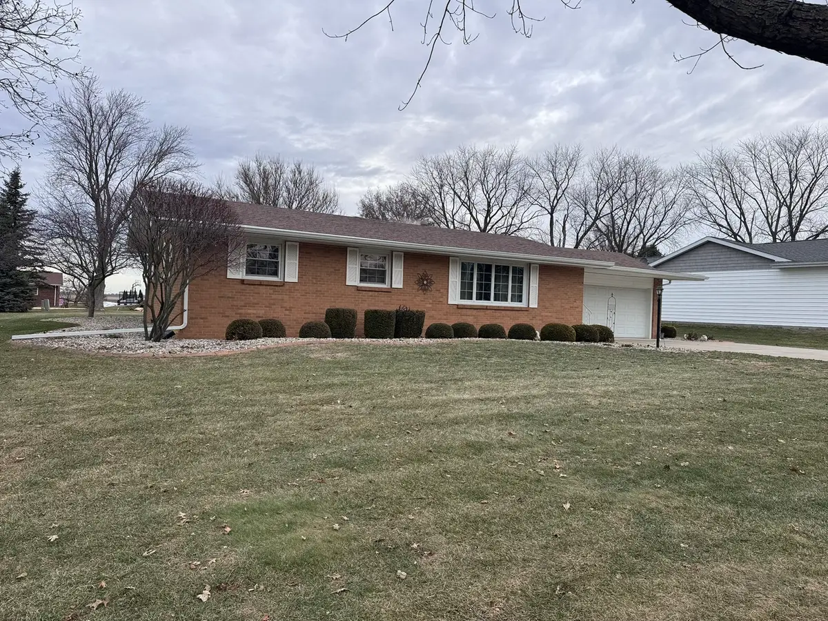918 E Lefevre Avenue, Gibson City, IL 60936 - Image #1