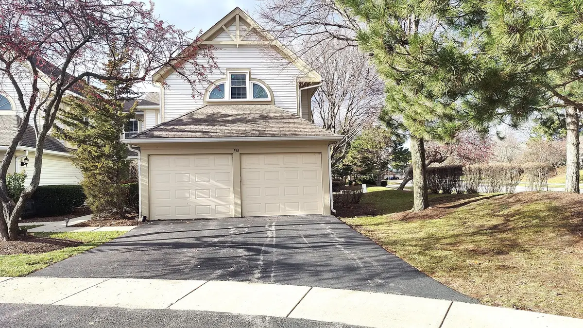 138 White Branch Court S, Schaumburg, IL 60194 - Image #1