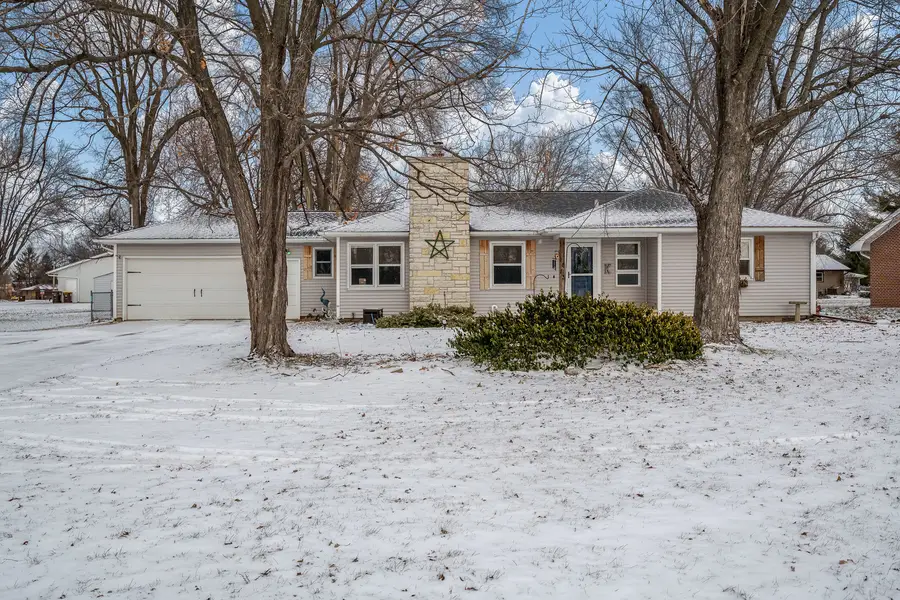 1013 E Main Street, Rockton, IL 61072 - Image #2