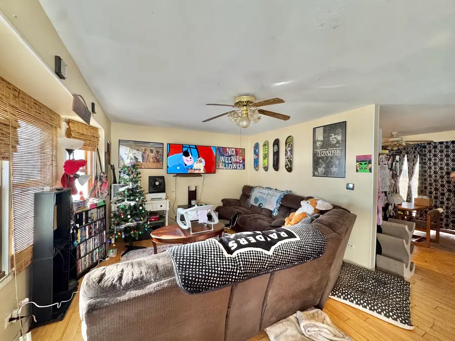 214 Orleans Street, Carpentersville, IL 60110 - #2