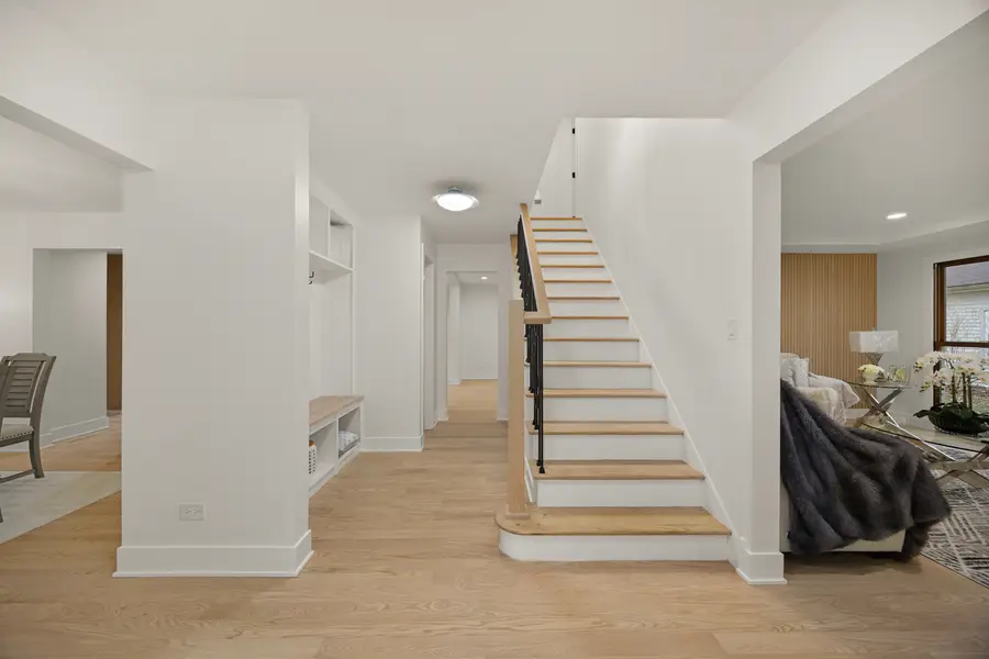 818 Fairwinds Court, Naperville, IL 60563 - #2