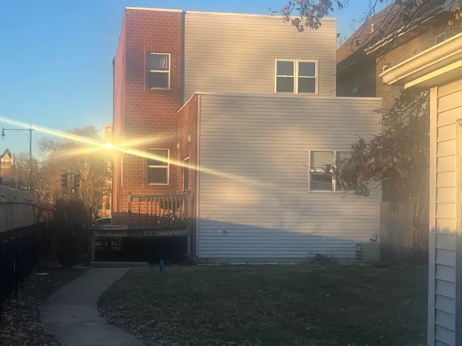 1201 E 63rd Street, Chicago, IL 60637 - Image #3