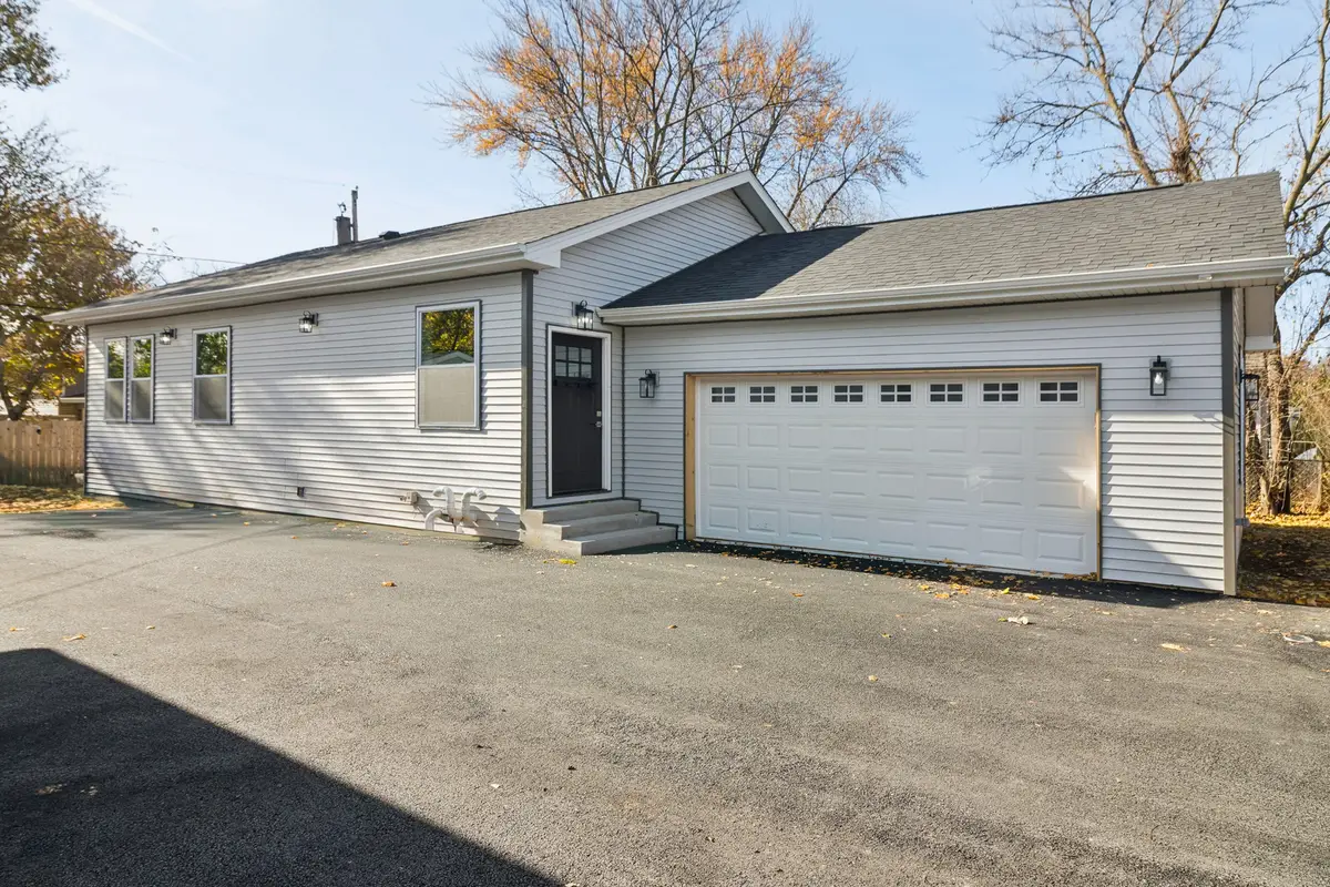 302 Hughes Avenue, Lockport, IL 60441 - Image #1