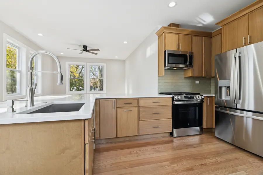 302 Hughes Avenue, Lockport, IL 60441 - Image #3