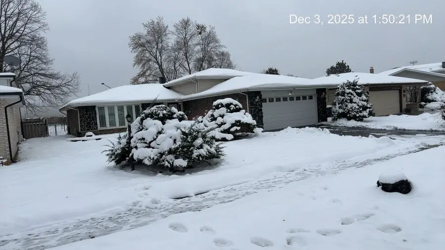 625 E 173rd Street, South Holland, IL 60473 - #2