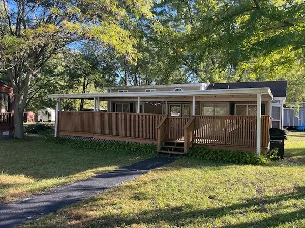 2795 E 28th Lot 1083 Road, Seneca, IL 61360