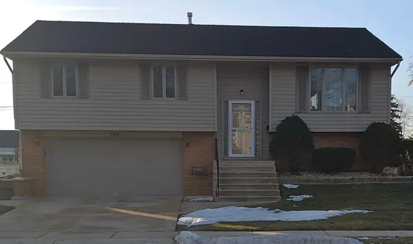 729 Yates Avenue, Romeoville, IL 60446