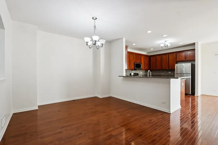 426 Plaza Place, Aurora, IL 60504 - Image #3