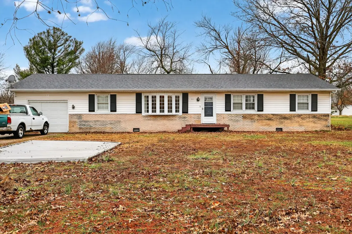 1531 Charleston Road, Salem, IL 62881 - Image #1