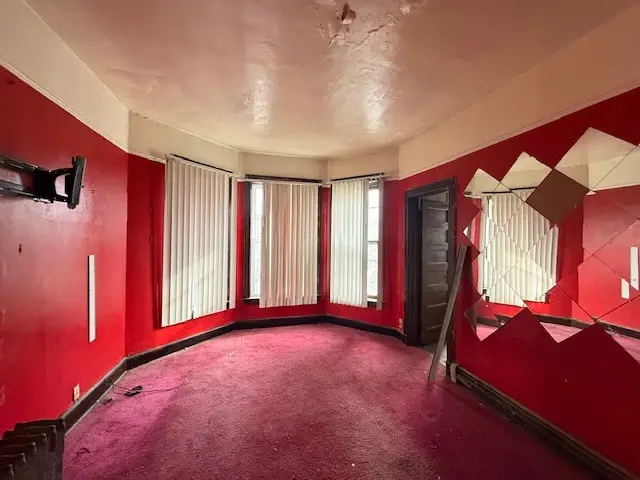 758 S Kedvale Avenue, Chicago, IL 60624 - Image #2