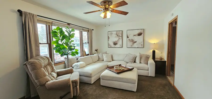 5623 Sylvan Drive, Wonder Lake, IL 60097 - #3