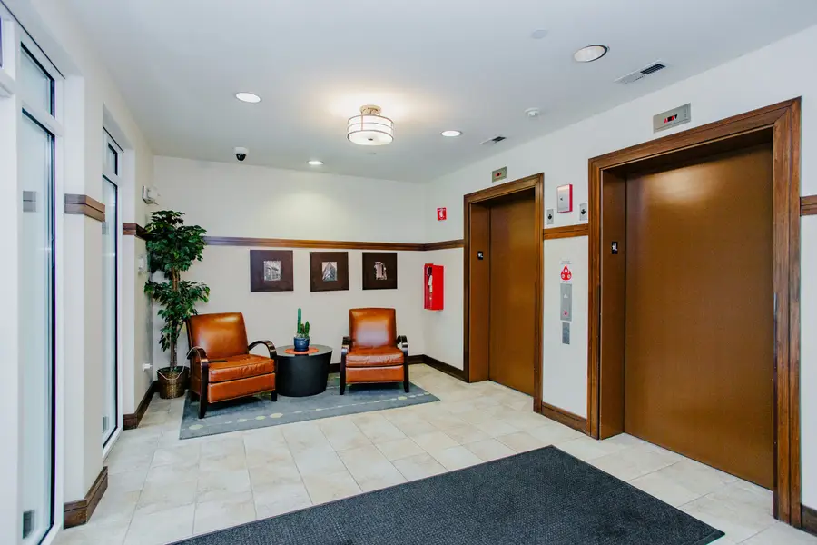 7757 Van Buren Street #511, Forest Park, IL 60130 - Image #2