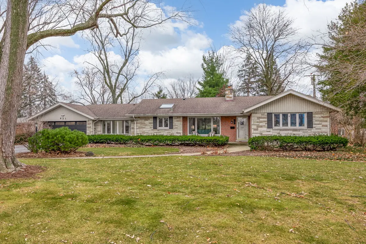 Address Withheld By Seller, Downers Grove, IL 60516 - Image #1