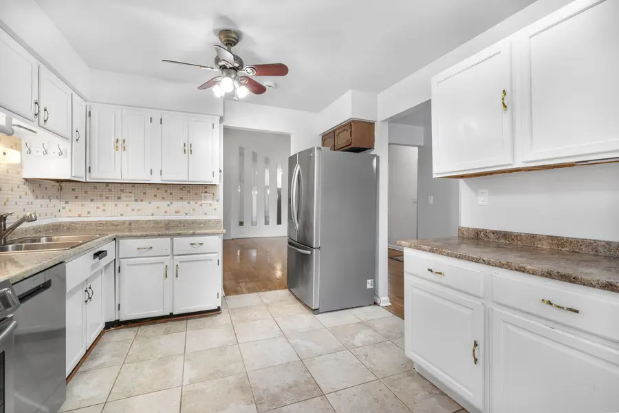 215 Dodge Avenue #C, Evanston, IL 60202 - Image #2