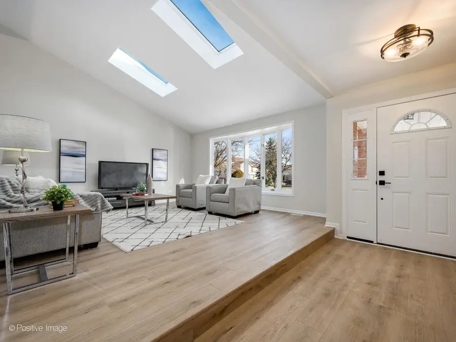 18036 Vista Drive, Country Club Hills, IL 60478 - Image #3