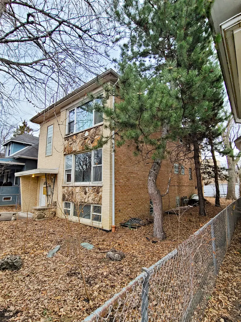 4139 N Springfield Avenue, Chicago, IL 60618 - Image #2