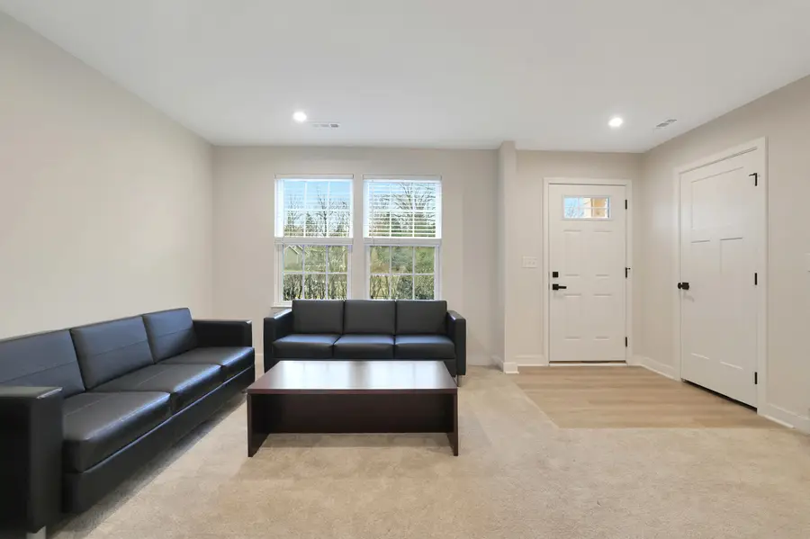 155 Canterbury Way, Lake Zurich, IL 60047 - Image #3