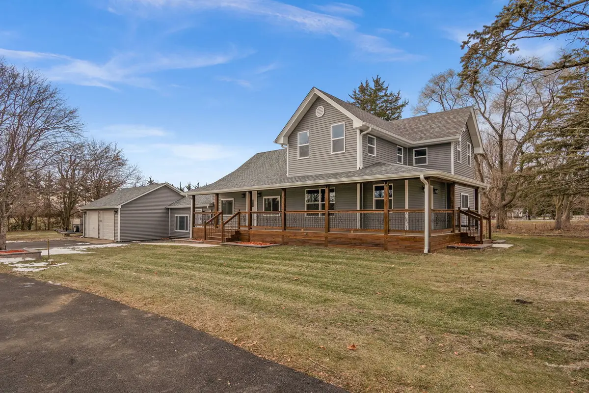 2402 N 41st Road, Sheridan, IL 60551 - Image #1