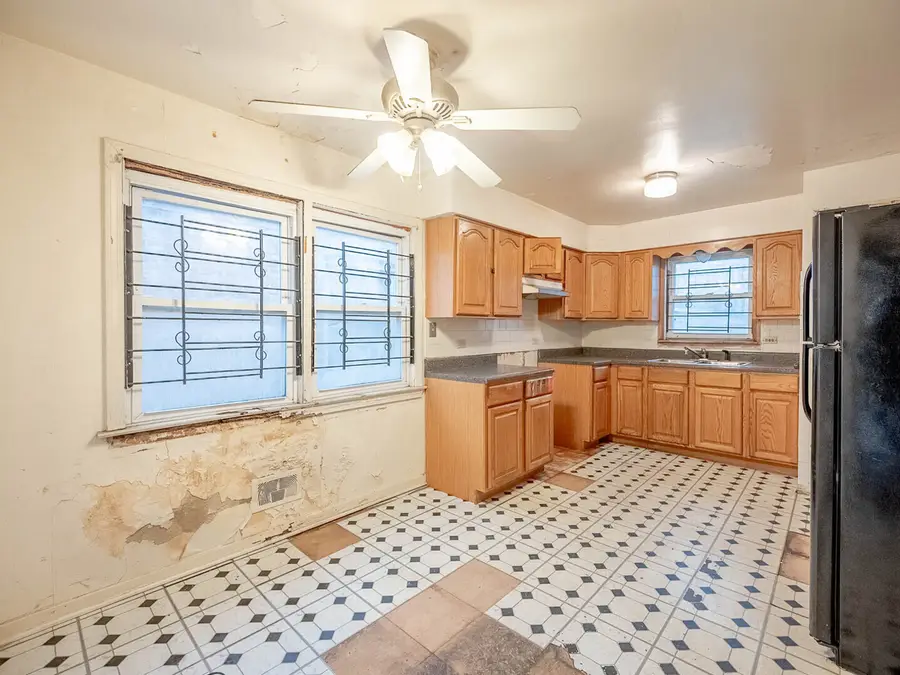 12628 S Emerald Avenue, Chicago, IL 60628 - Image #3