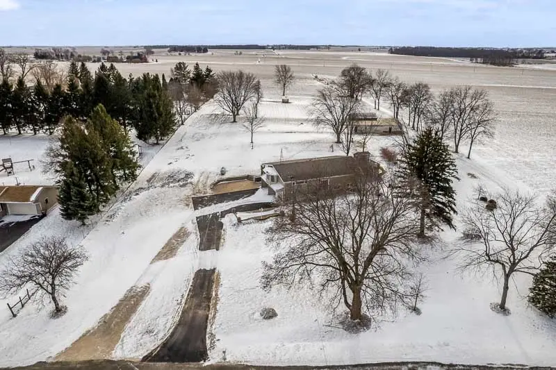 8611 Huber Road, Belvidere, IL 61008 - Image #1