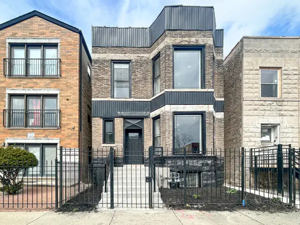 3926 W Arthington Street, Chicago, IL 60624