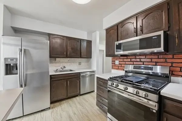 1880 Bonnie Lane #416, Hoffman Estates, IL 60169 - Image #2