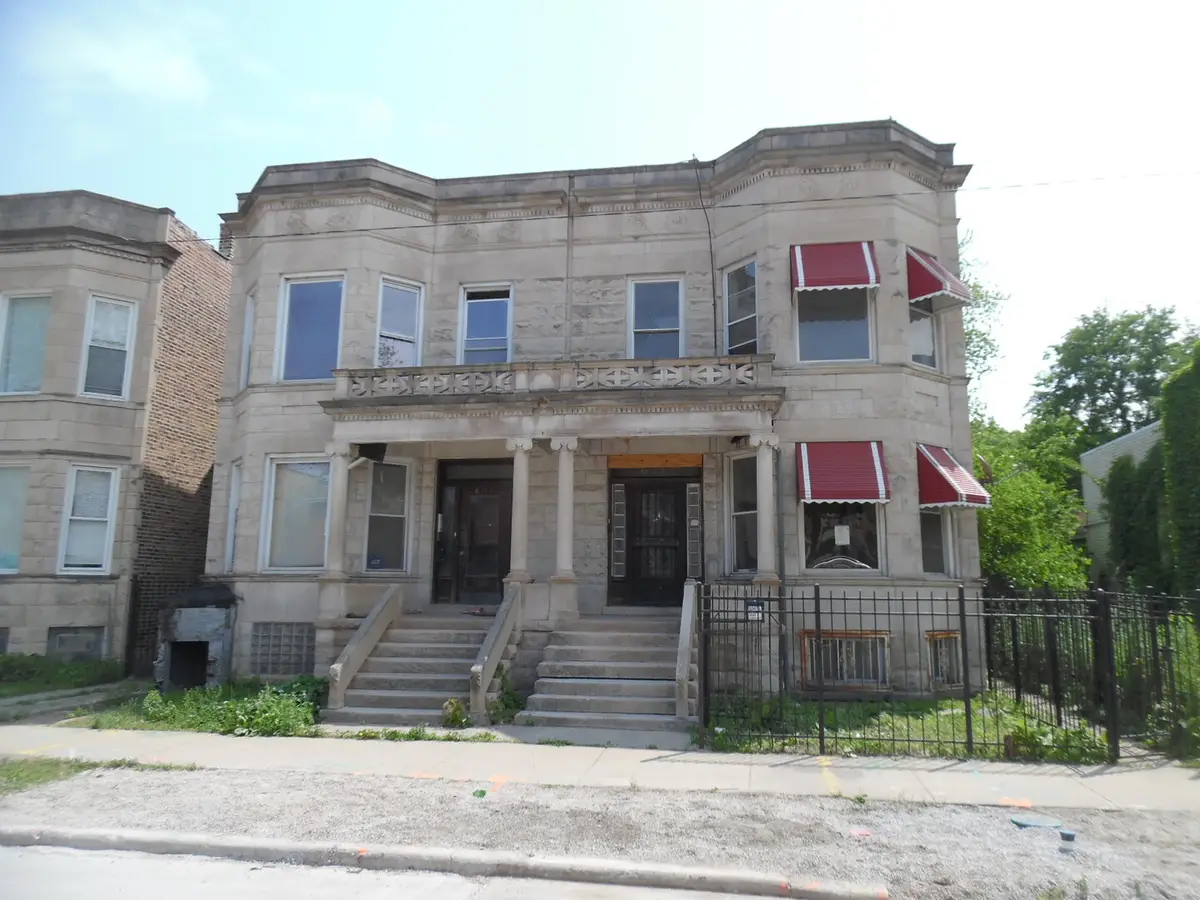 6347 S Eberhart Avenue, Chicago, IL 60637 - Image #1