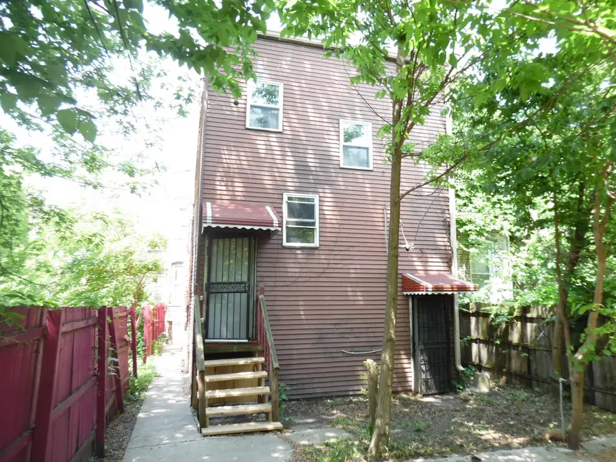 6347 S Eberhart Avenue, Chicago, IL 60637 - Image #2