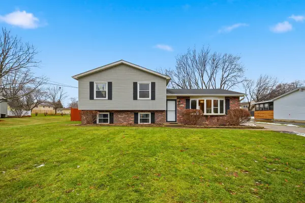 3486 Dorchester Avenue, Gurnee, IL 60031