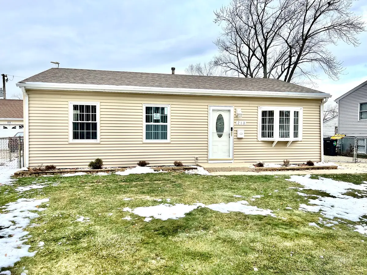 210 Willow Road, Streamwood, IL 60107 - Image #1