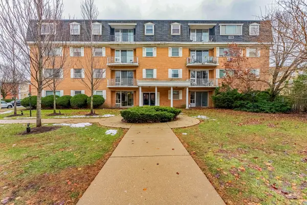 415 Wesley Avenue #24, Oak Park, IL 60302