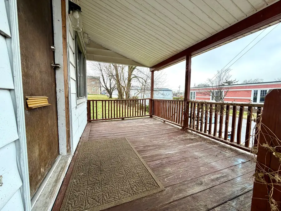 312 N Main Street, Harrisburg, IL 62946 - Image #3