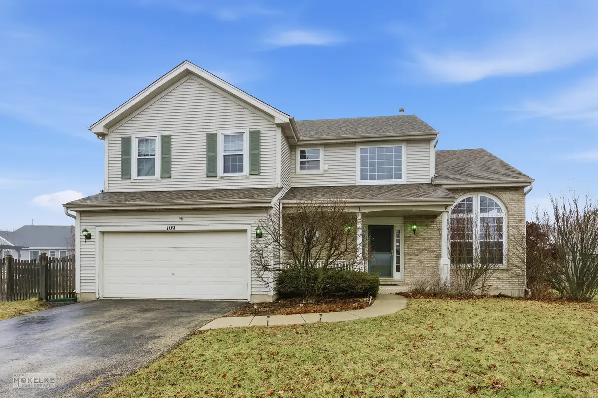 109 Old Post Road, Oswego, IL 60543 - Image #1
