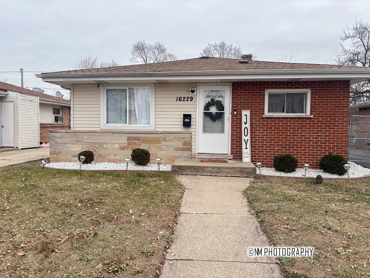 16229 Marshfield Avenue, Markham, IL 60428 - Image #1