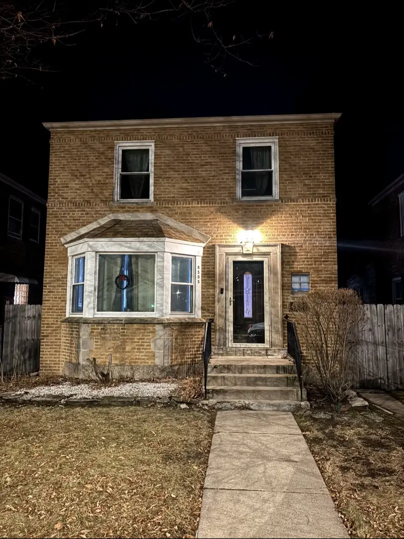 8505 S Yates Boulevard, Chicago, IL 60617 - Image #1