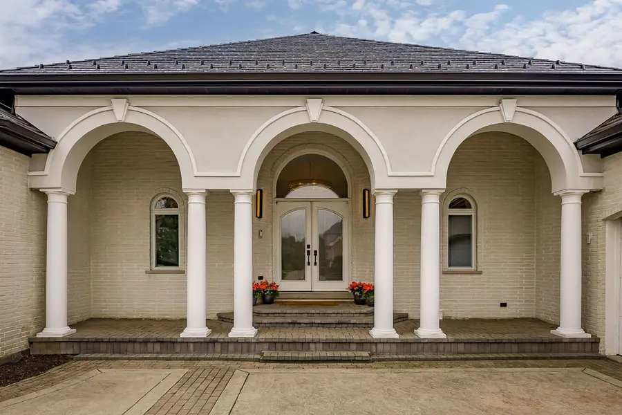 7 Loblolly Court, Lemont, IL 60439 - Image #2