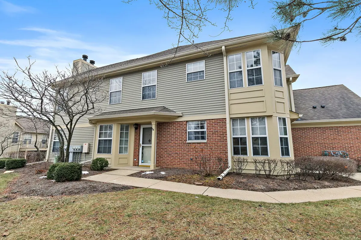 500 Pembrook Court S #A, Crystal Lake, IL 60014 - Image #1