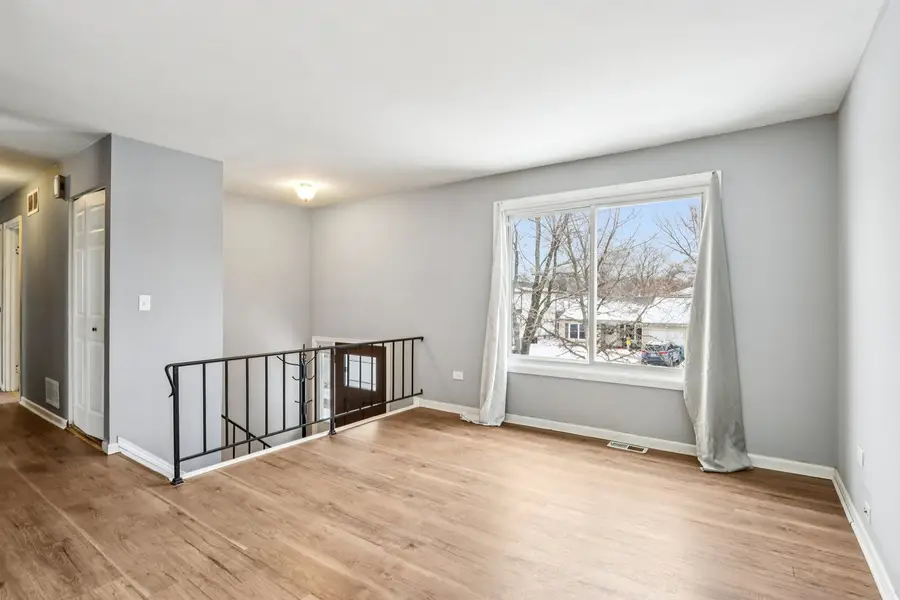 1845 Walden Circle, Aurora, IL 60506 - Image #2