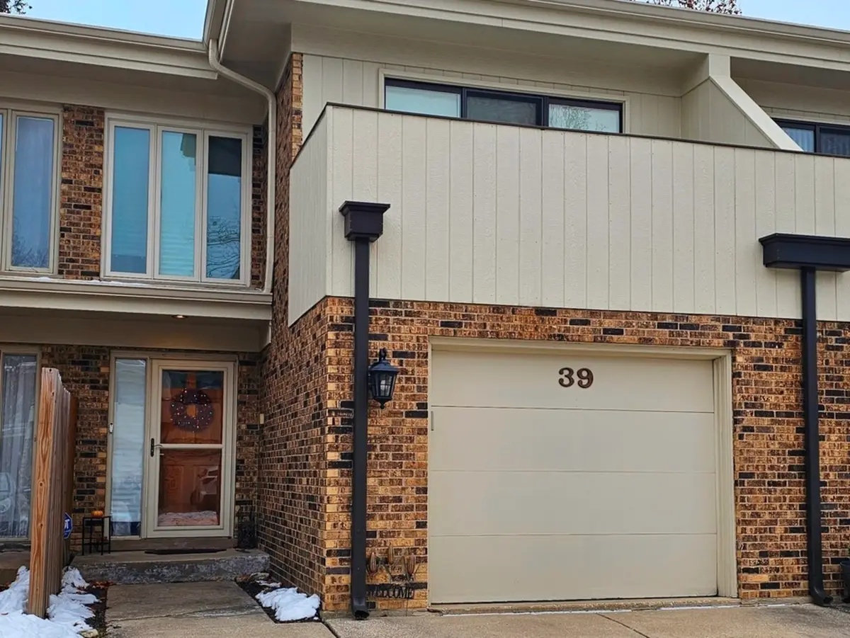39 Sorrento Drive, Palos Heights, IL 60463 - Image #1