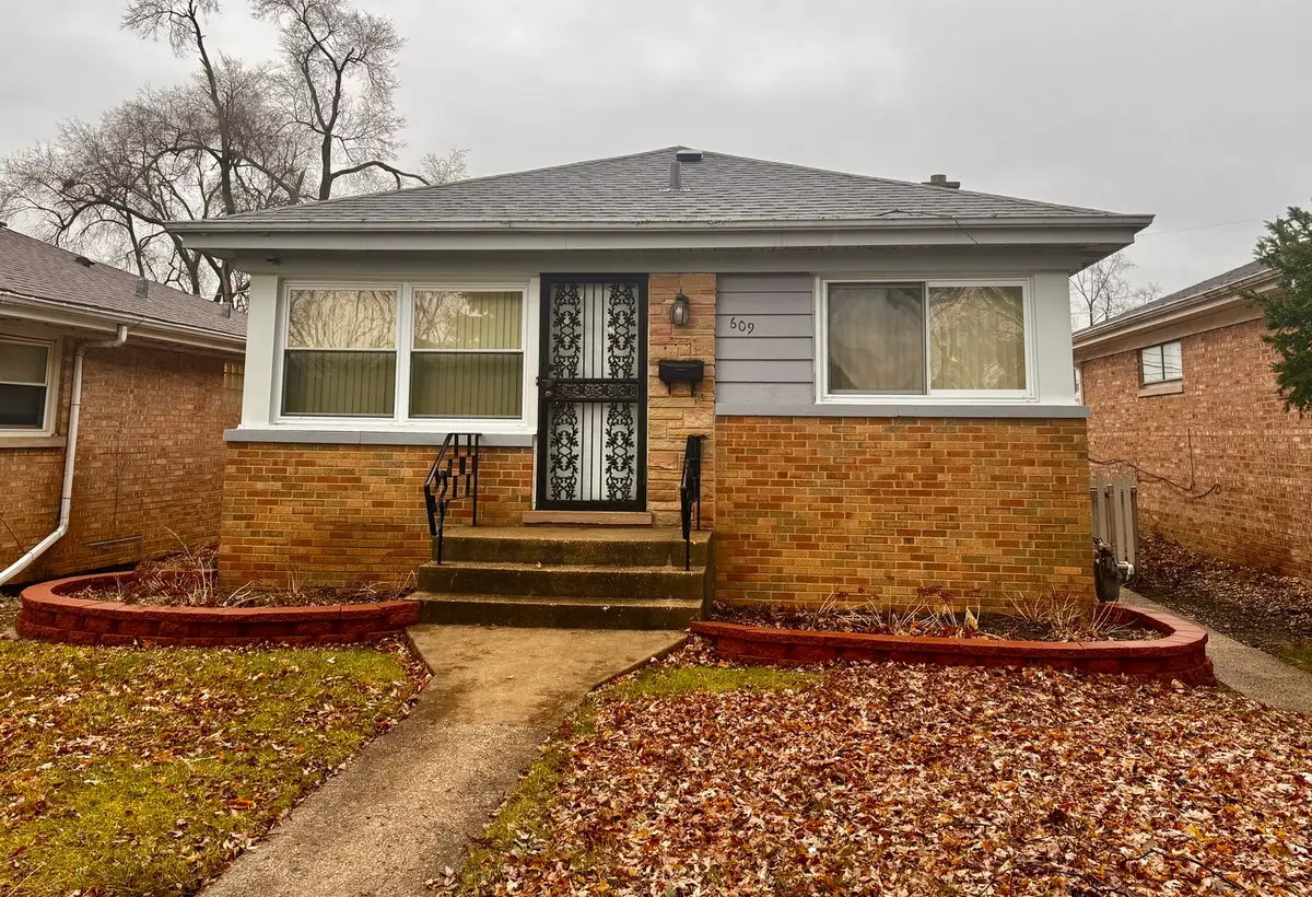 609 Linden Avenue, Bellwood, IL 60104 - Image #1