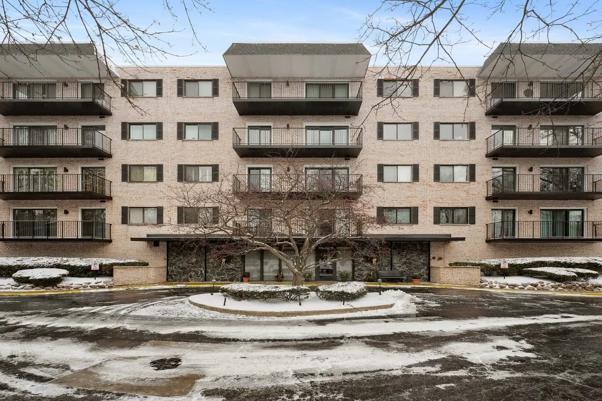 1S150 Spring Road #4K, Oakbrook Terrace, IL 60181 - #1